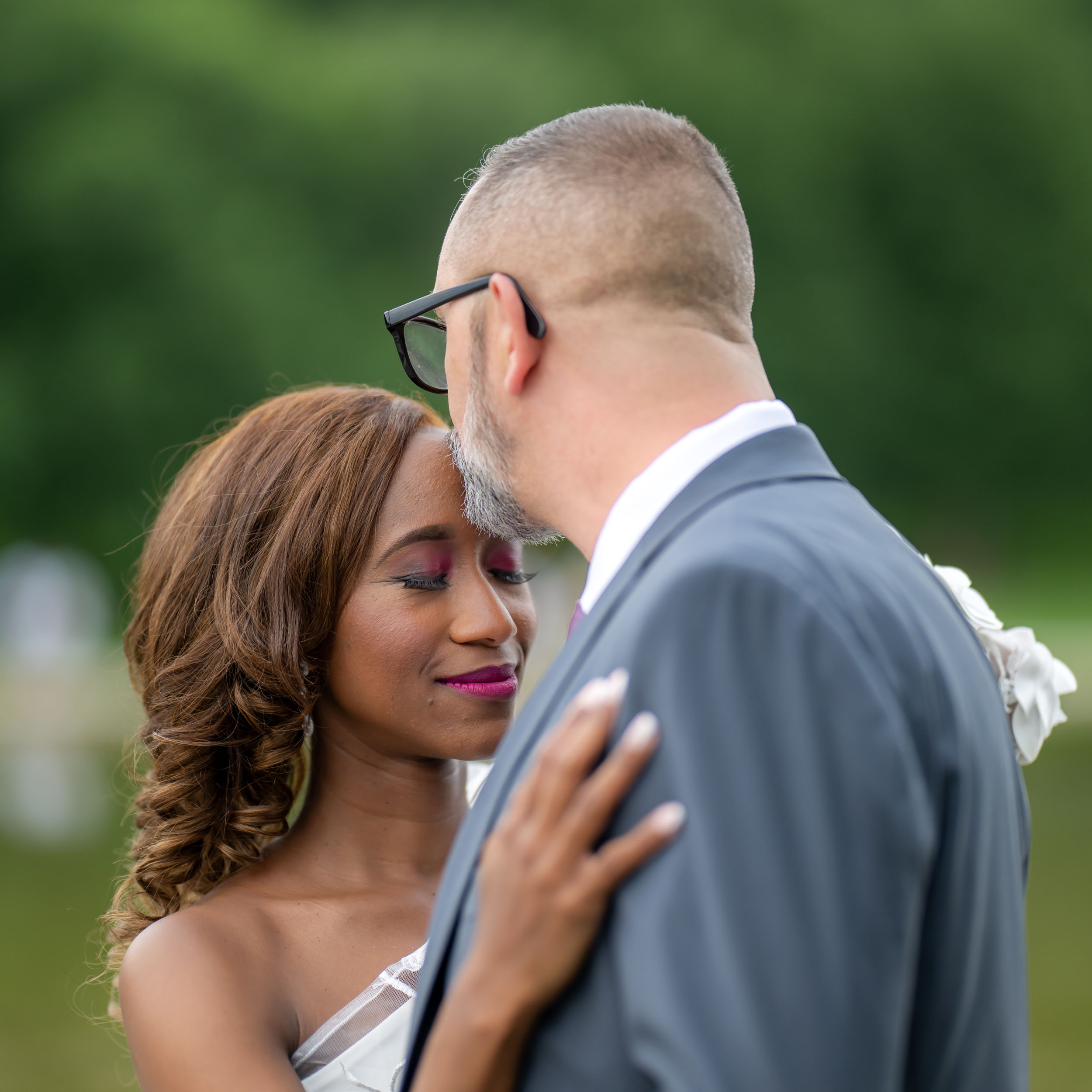 engagement photography poses